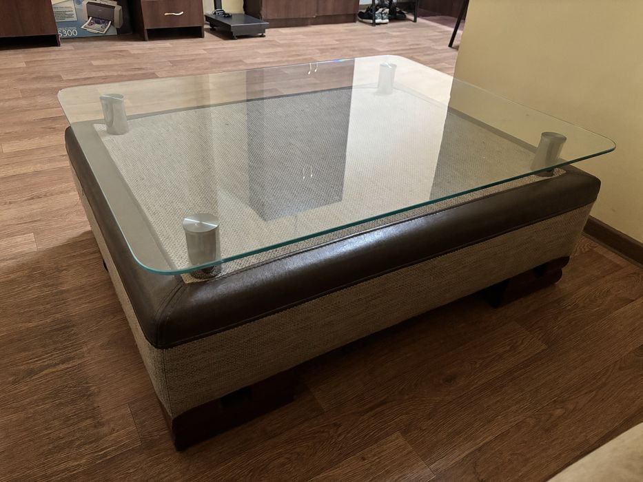 Продам журнальный столик