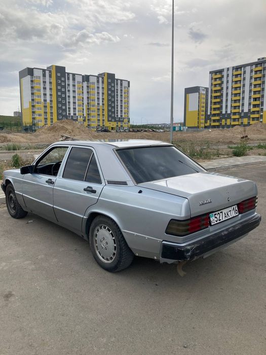 Продам Мерседес 190