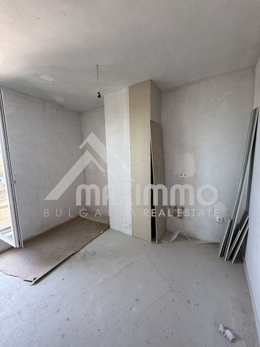 Продава се Едностаен апартамент в Варна, Левски - 48 кв.м за 1538 €/кв.м - Снимка #2