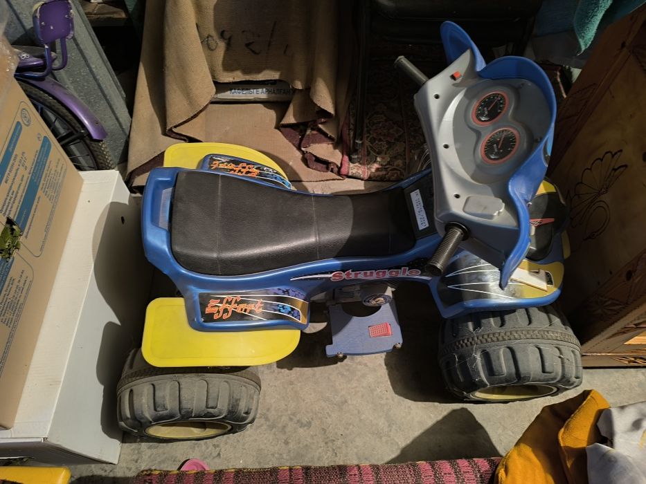 Продам квадроцикл (торг есть)