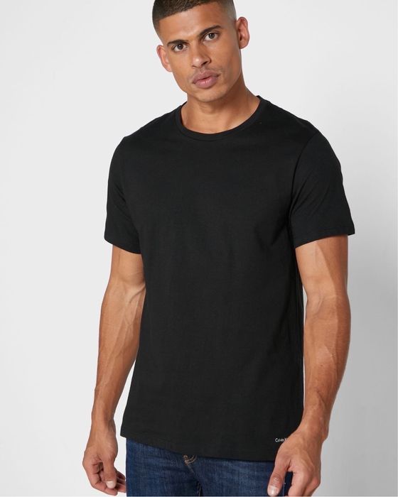 Calvin Klein футболка оригинал размер S, M