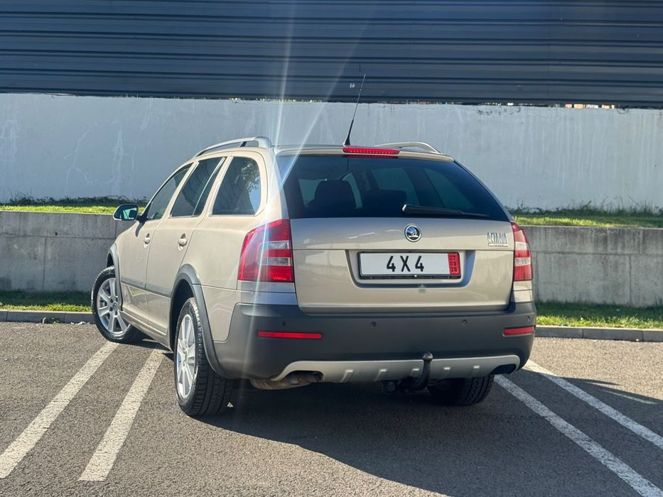 SKODA Octavia 2008 — imagine 3