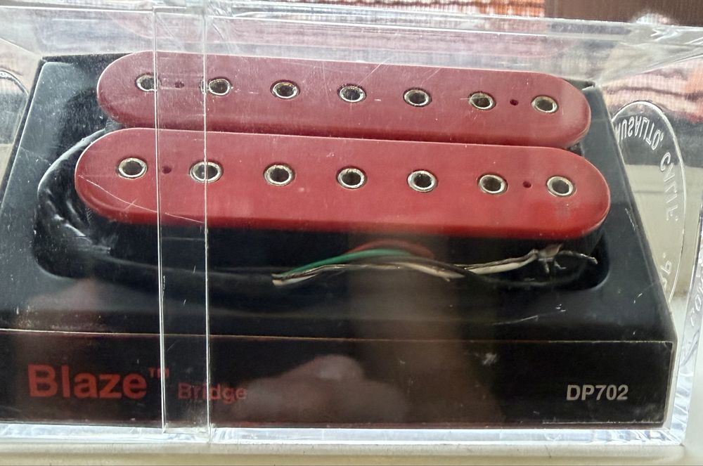 Адаптер за китара DiMarzio Blaze Bridge DP702