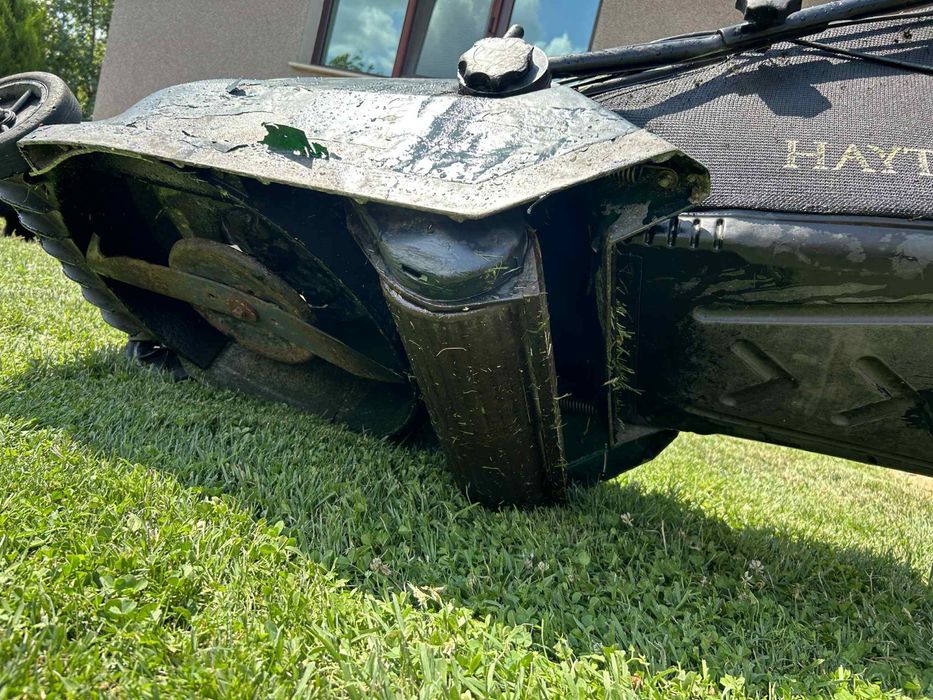 Косачка самоход Hayter briggs and stratton