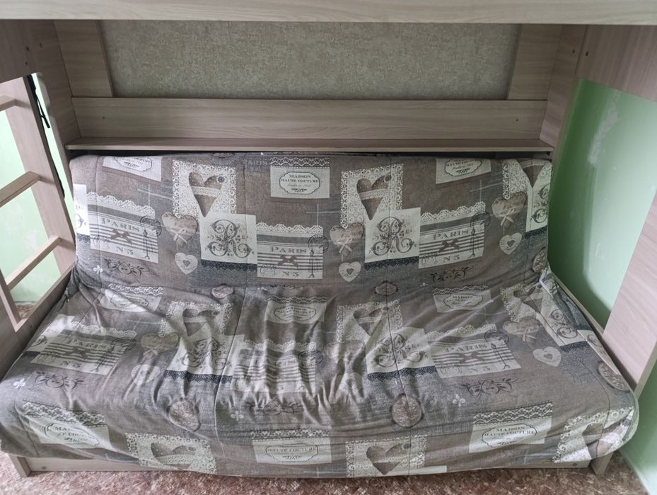 двухэтажная кровать 10.000 разобранная