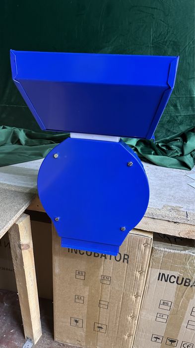 Дробилка для зерна Бизон 1