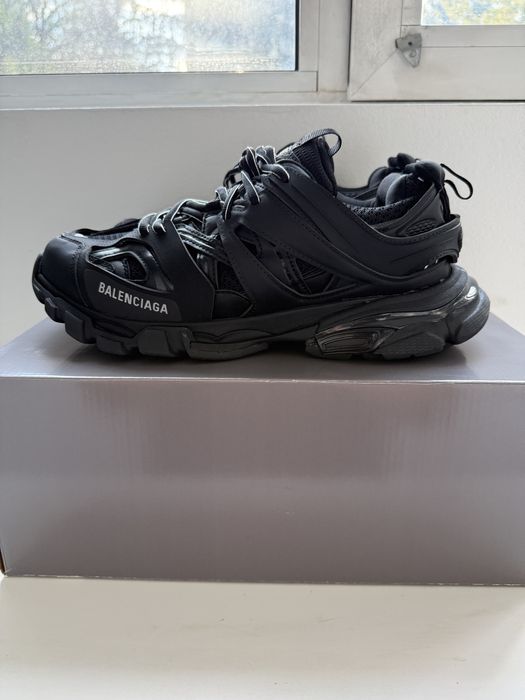 Balenciaga Track Black