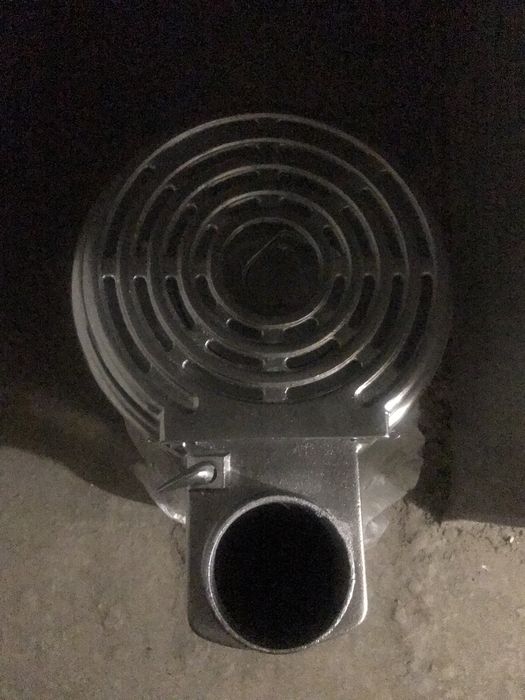 Малко      ползвана       печка      на       дърва  Чудо.