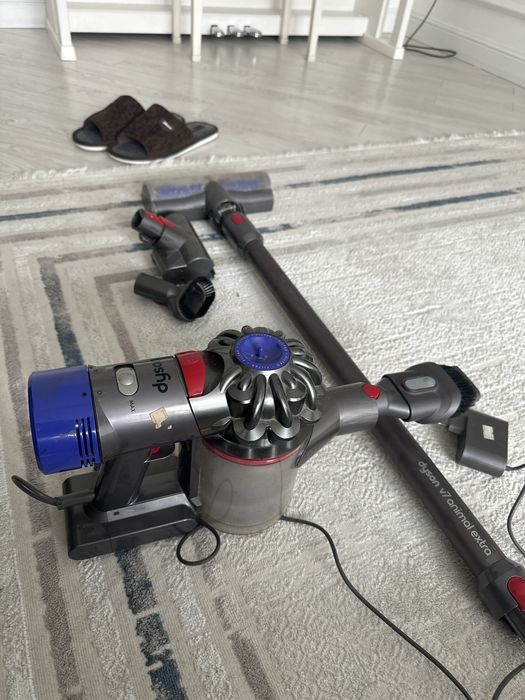 Dyson V7 Animal Extra Дайсон на запчасти