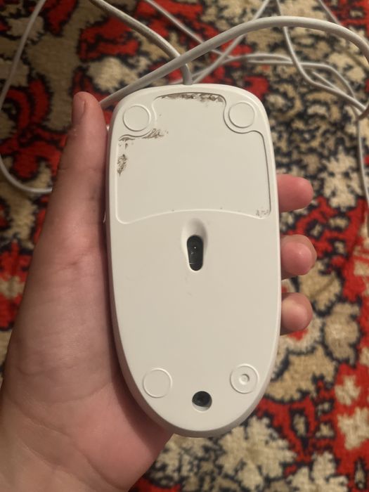 Мышка Logitech B100