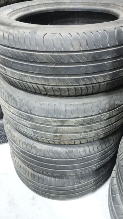 265/40/22 привозной шины