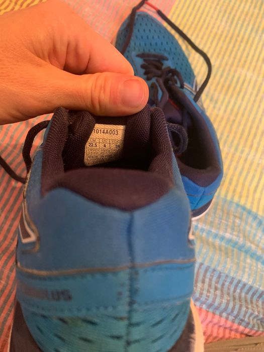 ASICS маратонки за деца 36 номер