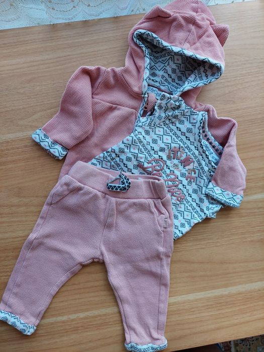 Бебешки комплект Dirkje