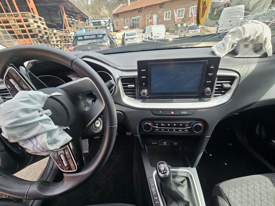 Kia Ceed 1.0i 2024г На Части