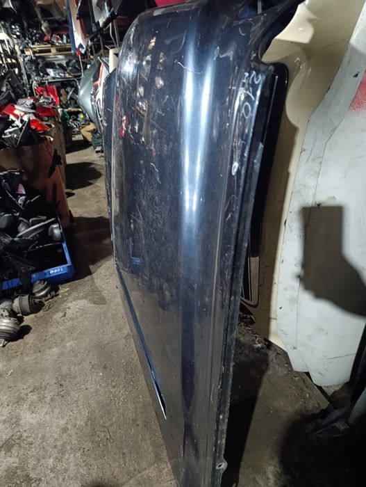 Капот на Мерседес W210 из Германии