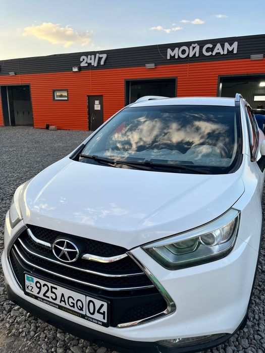 Продам jac s3. 2017г. Газ бензин