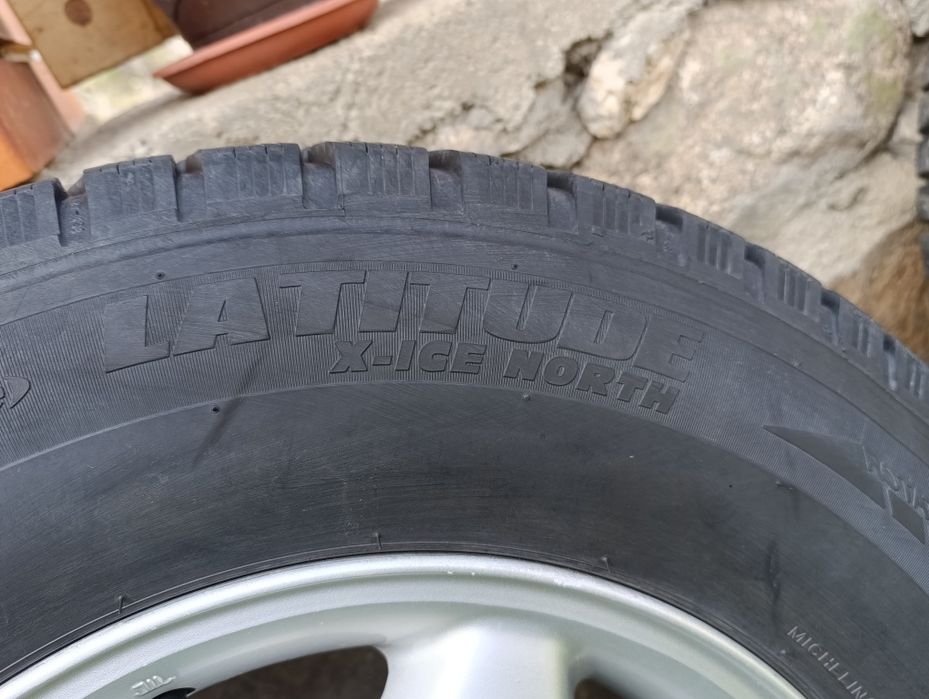 Зимни гуми Мишелин 235/70/16