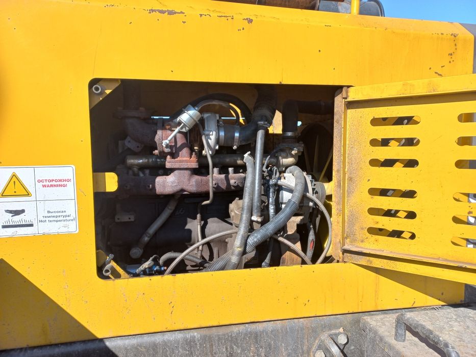 Погрузчик в хорошем состоянии.