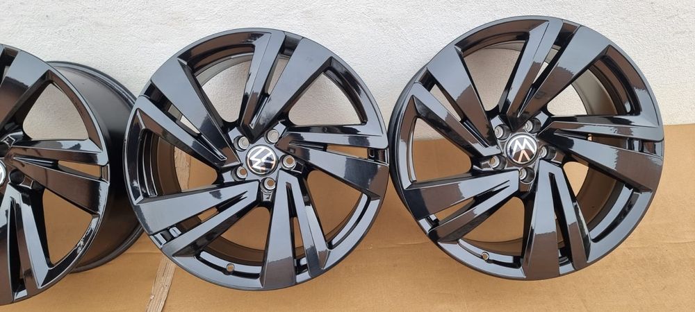 Jante r 20 VW touareg 3 (dupa 2018)