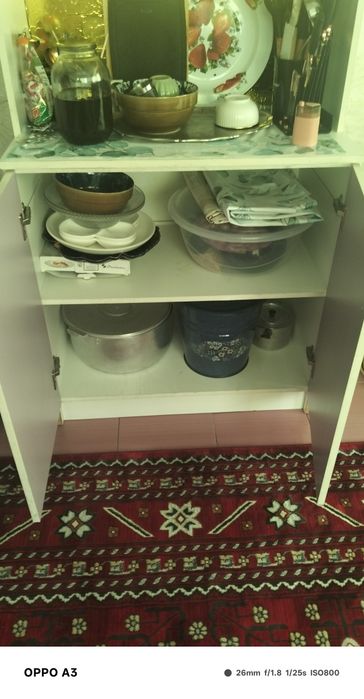 Ыдыс шкаф сатылады