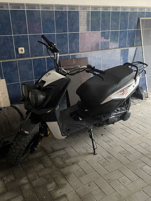 Продам скутер 150куб НЕ НА ХОДУ