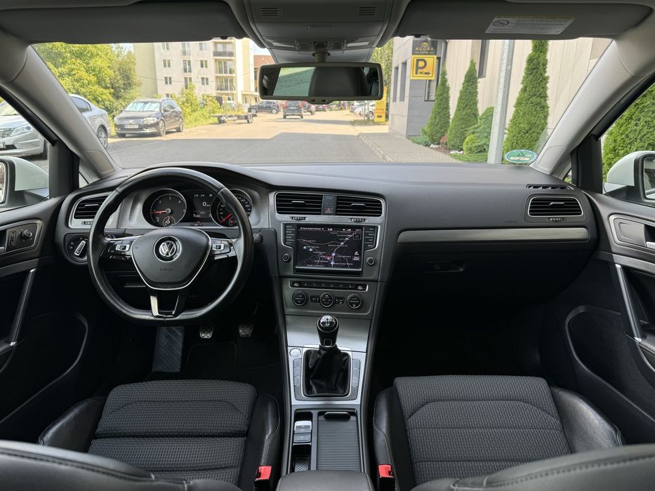 VW Golf 7 1.6 TDI 105 CP