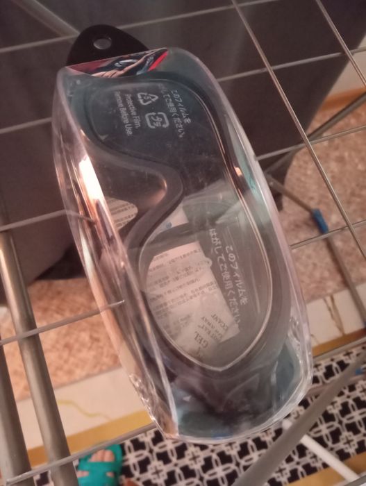 Продам плавательные очки