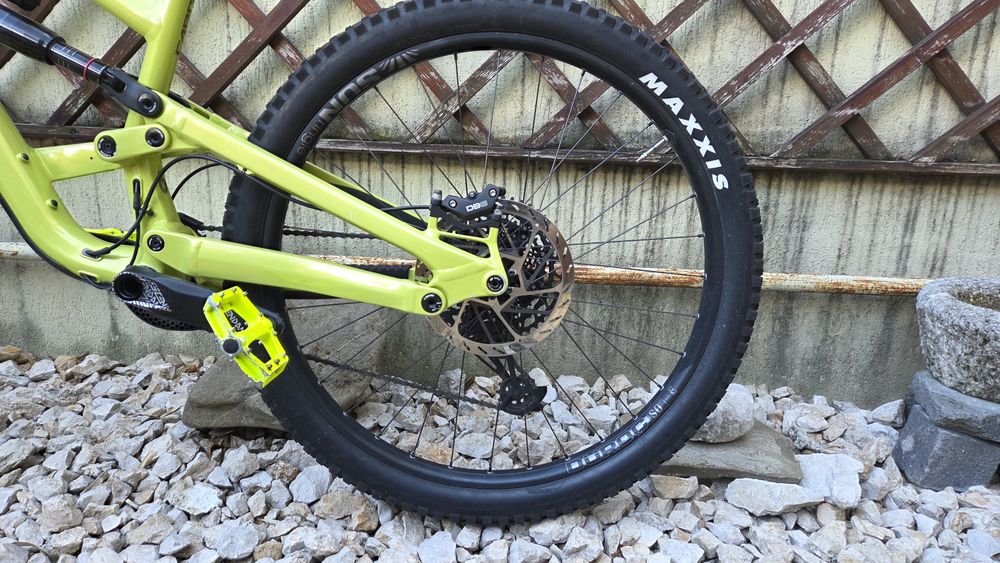 Bicicleta Full suspension enduro YT Capra Core 1 MX 2024