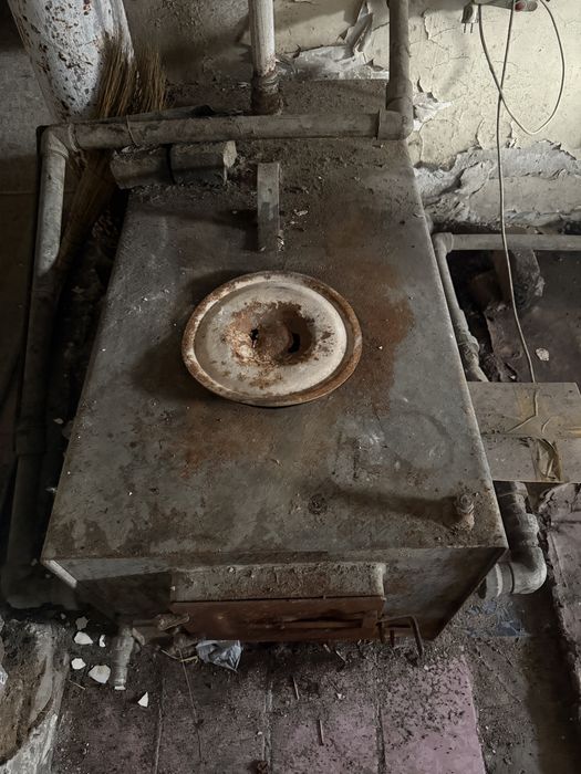 Продам печку на 600 квадротав