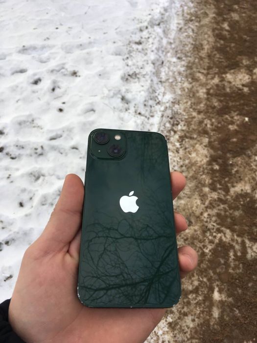 Айфон 13.  128.