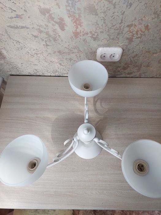 Люстра 3 рожковая