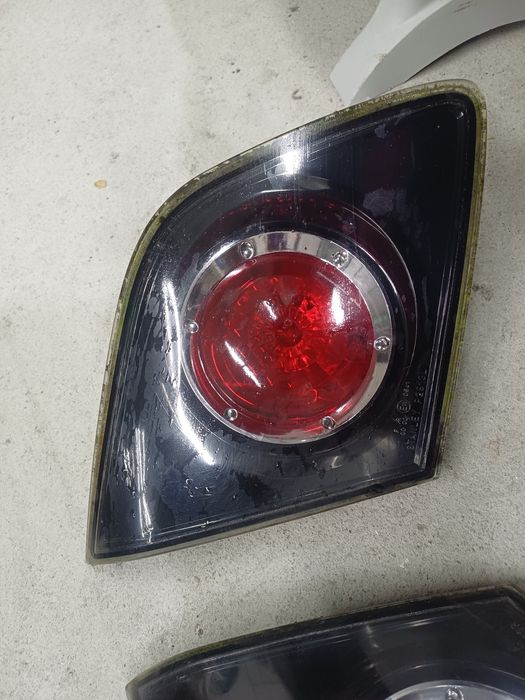 Стопове за мазда 3 хечбек 2006 година