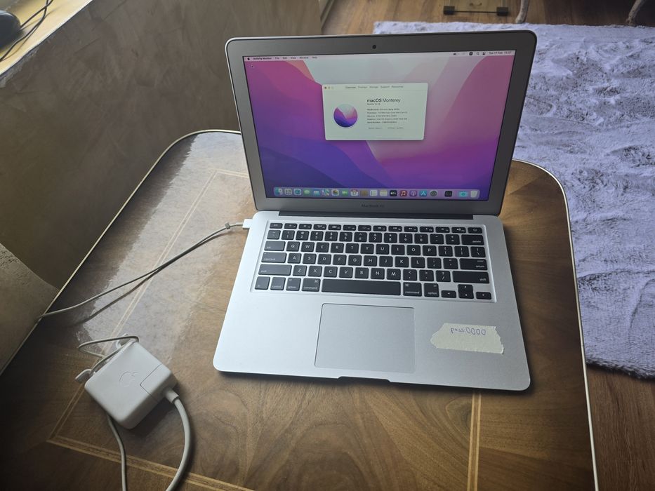 Продавам MacBook Air