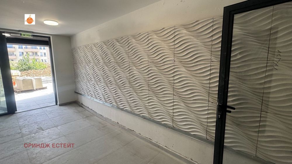 Продава се Двустаен апартамент в София, Малинова долина - 118 кв.м за 1471 €/кв.м - Снимка #1