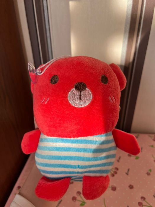 Игрушки мягкие по 300