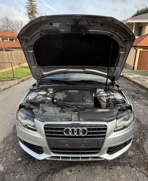 Audi A4 B8 2012г. 2.0Tdi / Възможен Бартер