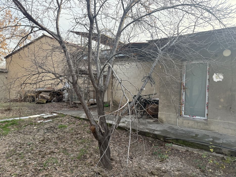 Яккасарой махалласида участка сотилади | 5,3 соток | Фасад 15 метр