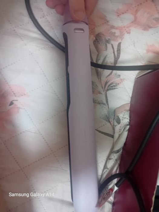 Продавам преса за коса с 2г гаранция