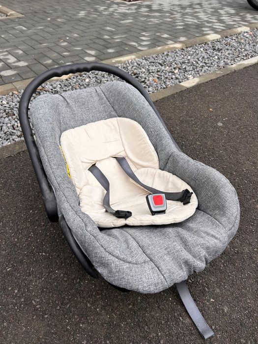 Vand carucior 3in1 landou scoica si scaun auto