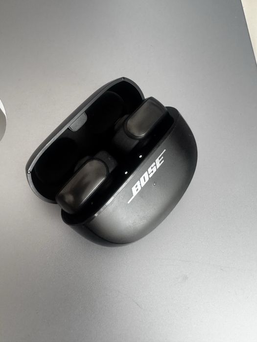 Casti Open-Ear BOSE Ultra Open Earbuds, True Wireless, Bluetooth, Microfon, IPX4, Black
