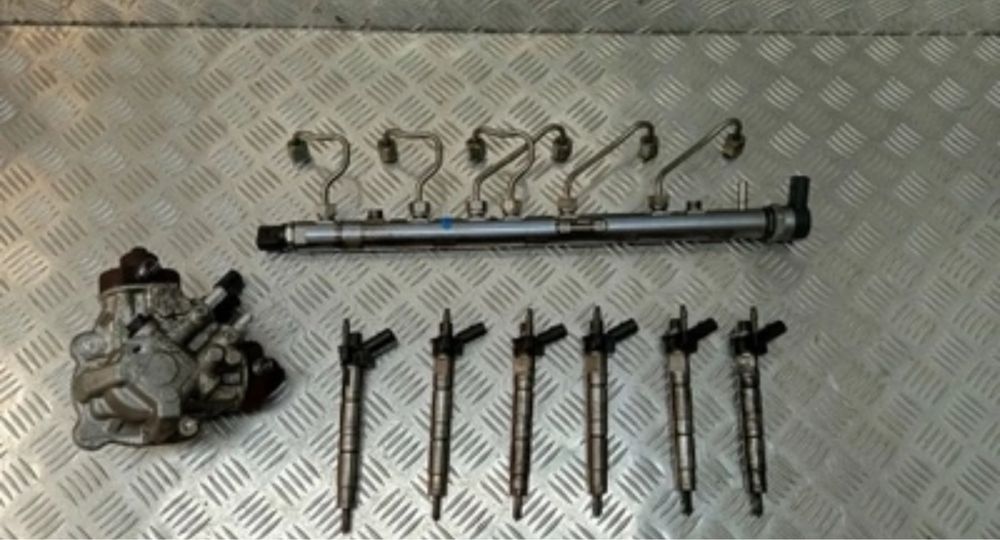 Помпа с дюзи 3.5/4.0д 299/306кс(pompa s duzi Bmw 299/306hp) F10 E70/71