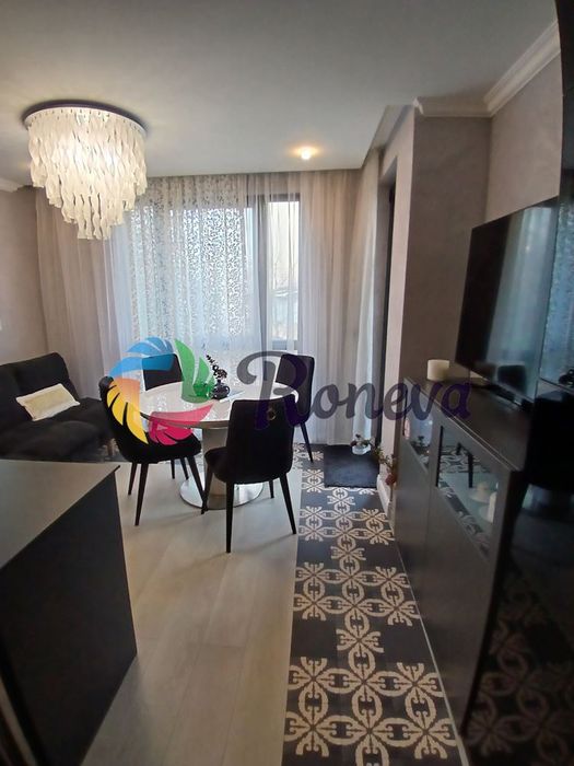 Дава се под наем Тристаен апартамент в к.к. Св.Св. Константин и Елена - 90 кв.м за 1495.83 € - Снимка #3