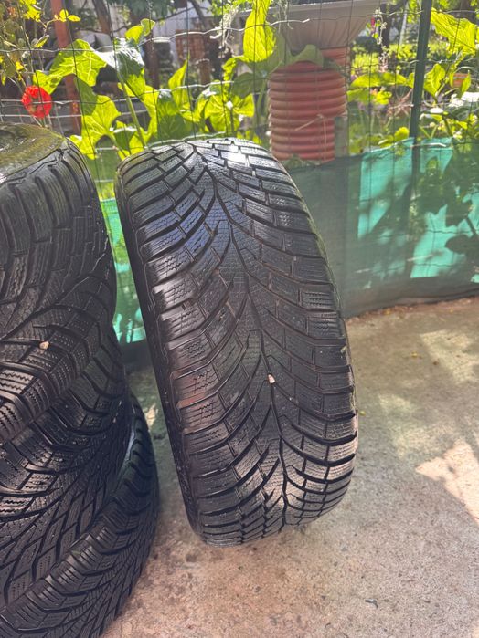Зимни гуми Continental 225/45 R17 DOT 25