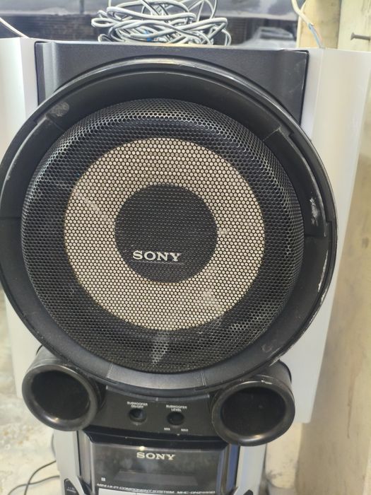 Музыкальный центр