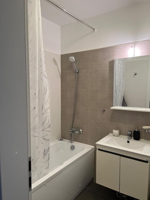 PROPRIETAR – Închiriez apartament 1,5 camere, 43 mp – Grand Vivalia, Timișoara