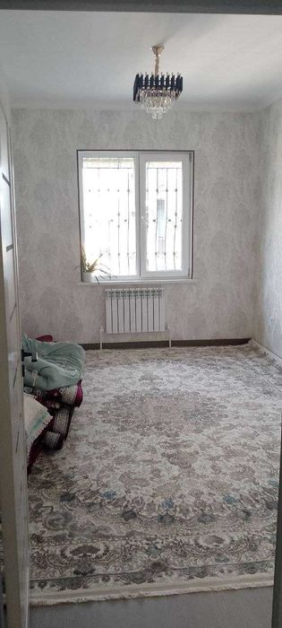 Uy sotiladi Yangi xayot sputnik 16a  16/13  74kv remontdan chiqgan