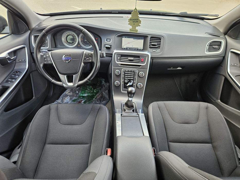 Volvo S60 D2 2011
