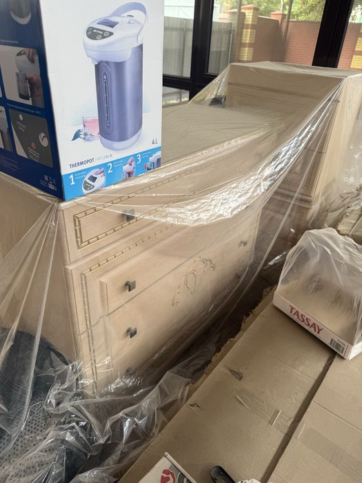 Спальный гарнитур