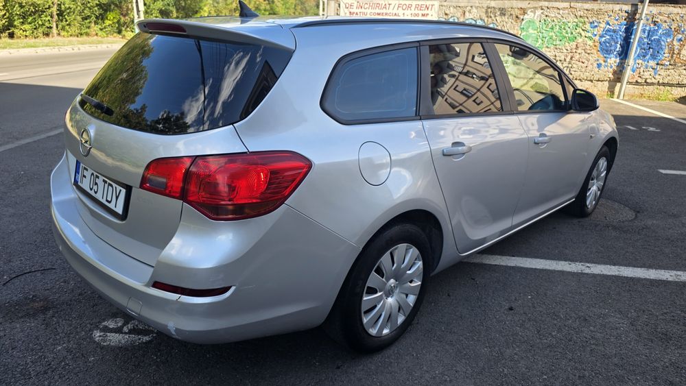 Opel Astra 2013 Diesel