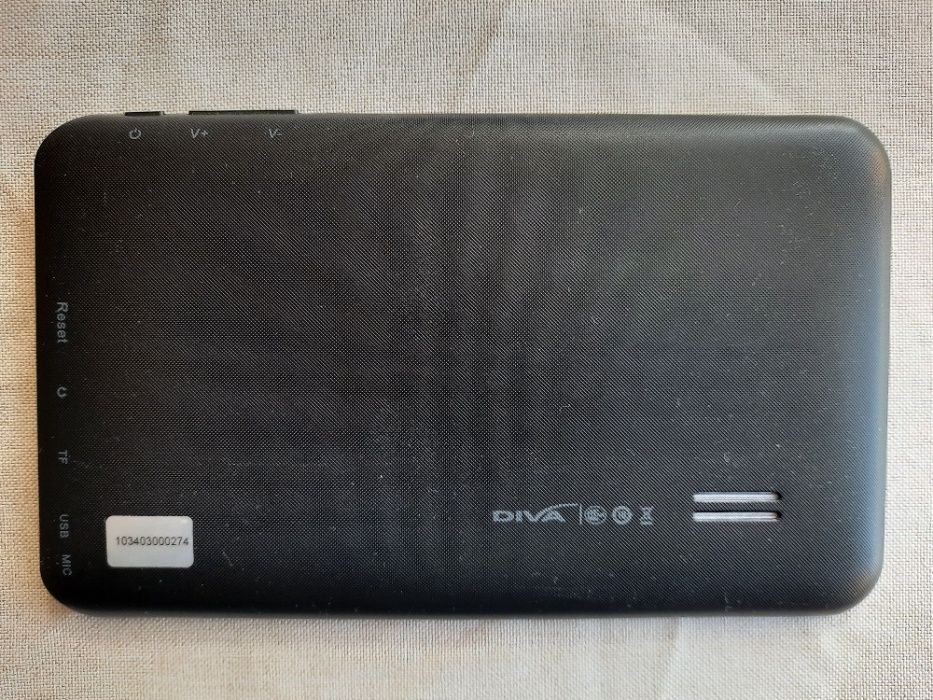 Таблет Дива 7" работещ с допълнителна клавиатура